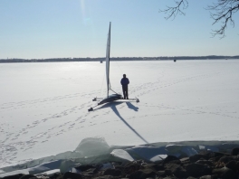 2011-January-Ice-boat-009