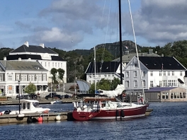 arrival-farsund-norway