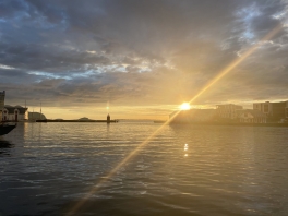 sunset-at-alesund-harbor