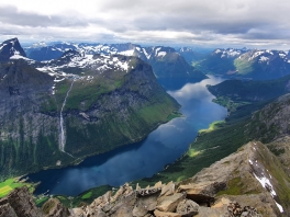 oye-hotel-from-mt-top