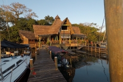 Tortuga River Lodge & Party